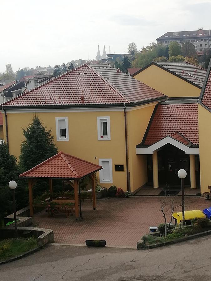 Studio Apartman Jordanovac Rebro, 300 M Od Bolnice Rebro Загреб Екстер'єр фото