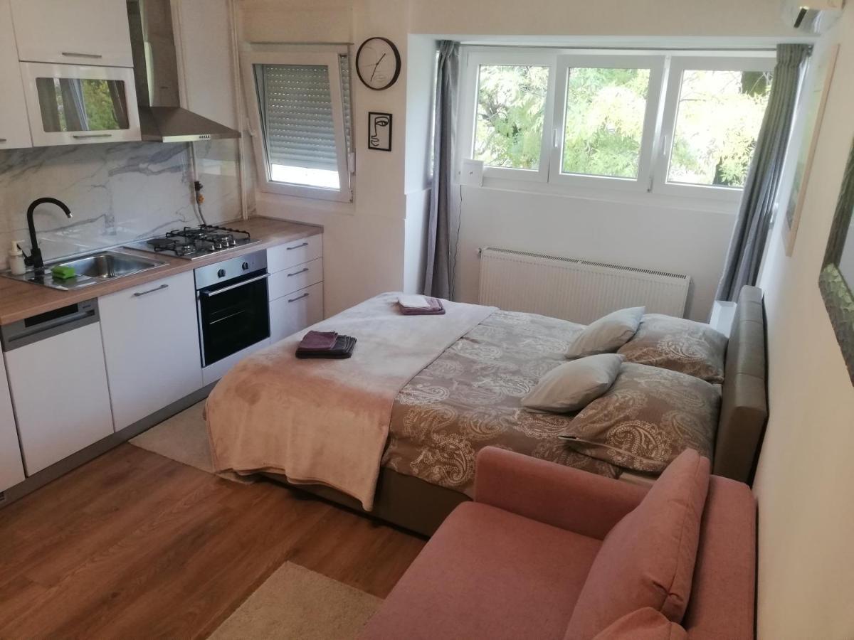 Studio Apartman Jordanovac Rebro, 300 M Od Bolnice Rebro Загреб Екстер'єр фото